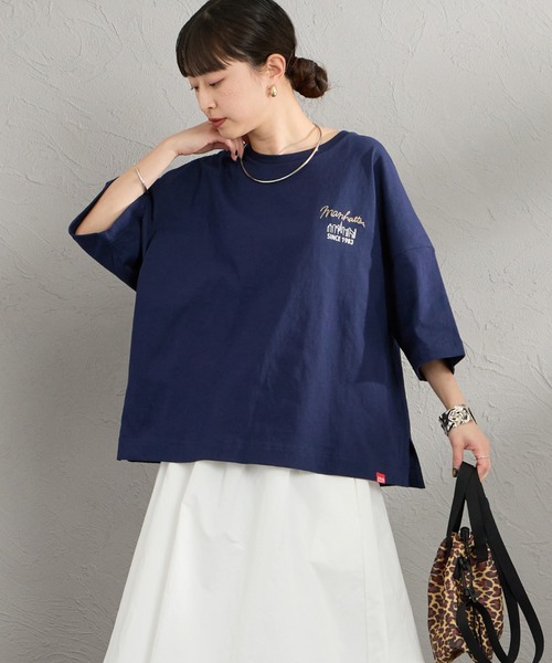 Manhattan Portage（マンハッタンポーテージ）の「[MANHATTAN PORTAGE/マンハッタンポーテージ] 別注 ショート丈 バックプリントTシャツ（Tシャツ/カットソー・レディース・ピンク/ホワイト/ネイビー/ベージュ・F）」の18枚目の写真