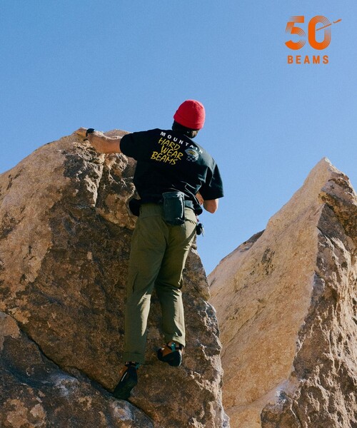 MOUNTAIN HARDWEAR（マウンテンハードウェアー）の「【別注】MOUNTAIN HARDWEAR / BEAMS Logo Tee（Tシャツ/カットソー・メンズ・ブラック/ホワイト・MEDIUM/LARGE/X-LARGE）」の11枚目の写真