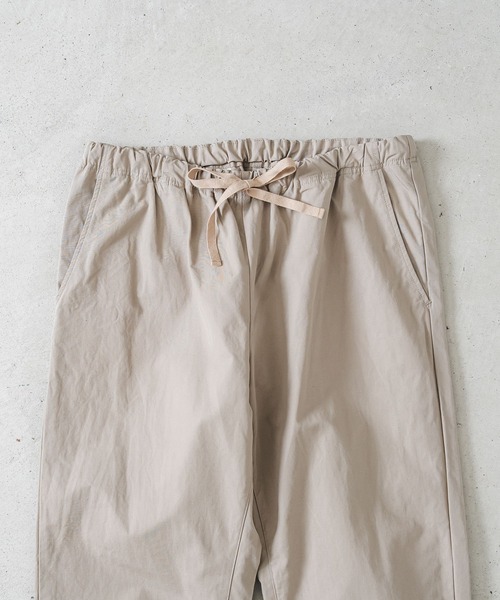 quadro(クオドロ)の「綿麻ウェザーイージーパンツ(その他パンツ・メンズ・チャコール/モカ/ベージュ・MEDIUM)」の5枚目の写真