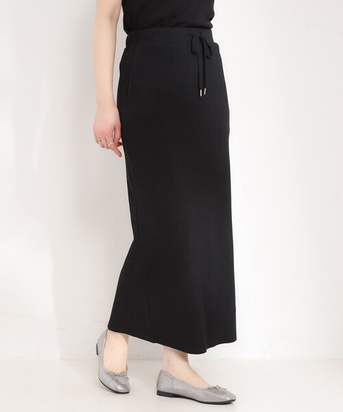 SHOO・LA・RUE（シューラルー）の「【セルフカット可能/洗濯機可/S-LL】テレコナロースカート（スカート・レディース・オレンジ/ブルー/グレー/ブラック・01/04/03/02）」の10枚目の写真