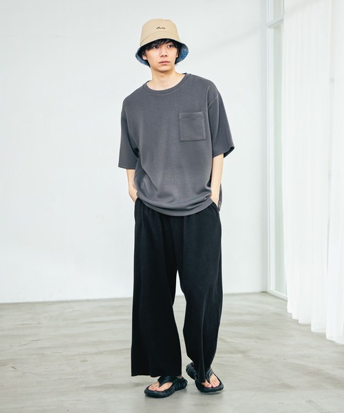 LAKOLE(ラコレ)の「カットデニムフレアパンツ / 655442(デニムパンツ・メンズ・ブラック/チャコール・LARGE/MEDIUM)」の16枚目の写真