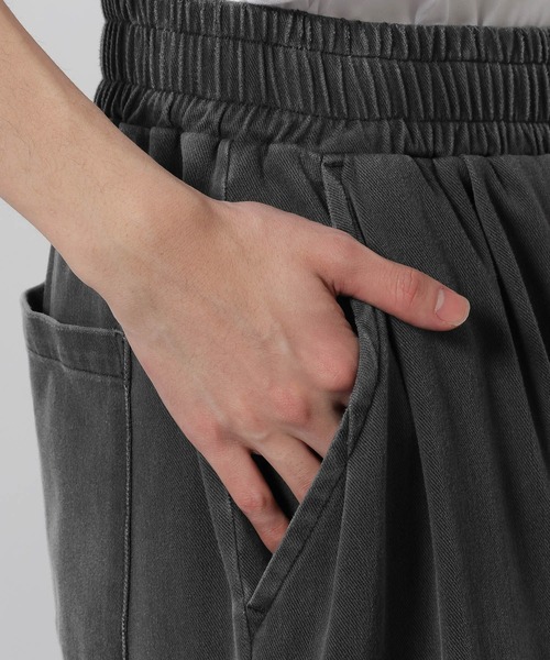 LAKOLE(ラコレ)の「カットデニムフレアパンツ / 655442(デニムパンツ・メンズ・ブラック/チャコール・LARGE/MEDIUM)」の6枚目の写真