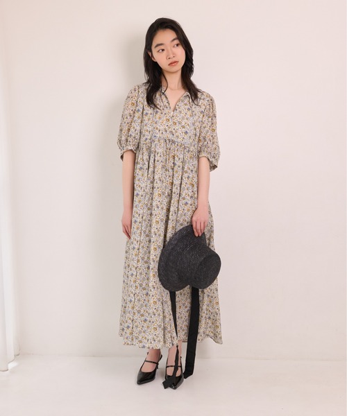 mysty woman(ミスティウーマン)の「更紗柄ボリュームスリーブワンピース 678875(ワンピース・レディース・オフホワイト/ブラック/オレンジ・FREE)」の9枚目の写真