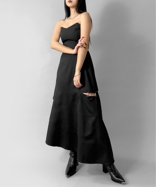LVEU.（ラブユ.）の「【LVEU.】リングスリットデザインワンピース / キャミワンピ 2way ロング スリット カットアウト リング シルバー アシンメトリー フレア モード ブラック（ドレス・レディース・ブラック・FREE）」の22枚目の写真