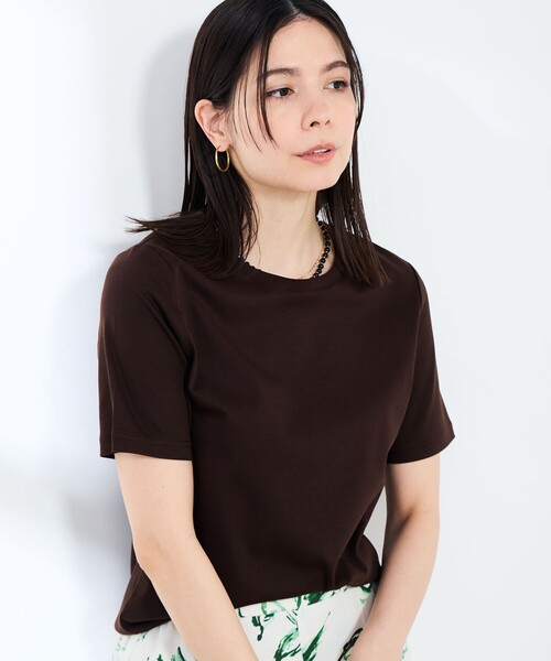 NOLLEY’S Sophi（ノーリーズソフィ）の「《手洗い可能》W&Wベイシック丈Tシャツ（Tシャツ/カットソー・レディース・ダークブラウン/ダークネイビー/ホワイト/サックスブルー・38）」の6枚目の写真
