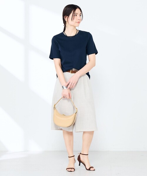 NOLLEY’S Sophi（ノーリーズソフィ）の「《手洗い可能》W&Wベイシック丈Tシャツ（Tシャツ/カットソー・レディース・ダークブラウン/ダークネイビー/ホワイト/サックスブルー・38）」の7枚目の写真