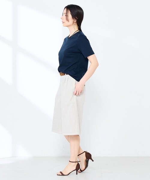 NOLLEY’S Sophi（ノーリーズソフィ）の「《手洗い可能》W&Wベイシック丈Tシャツ（Tシャツ/カットソー・レディース・ダークブラウン/ダークネイビー/ホワイト/サックスブルー・38）」の8枚目の写真