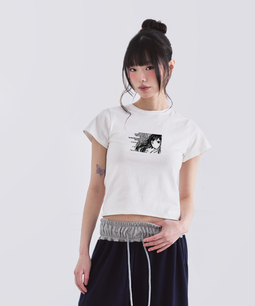 ESCAPEFROM(エスケープフロム)の「フレームガールプリントスリムフィット半袖Tシャツアイボリー(Tシャツ/カットソー・レディース・その他・MEDIUM/LARGE)」の2枚目の写真