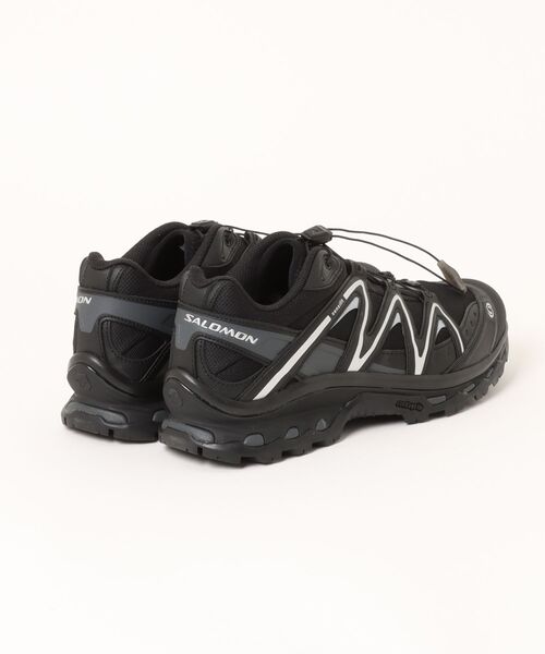 ADAM ET ROPE'（アダムエロペ）の「【SALOMON/サロモン】XT-QUEST L49171500（スニーカー・メンズ・ブラック・26.0cm/26.5cm/28.0cm/28.5cm/27.0cm/27.5cm）」の2枚目の写真