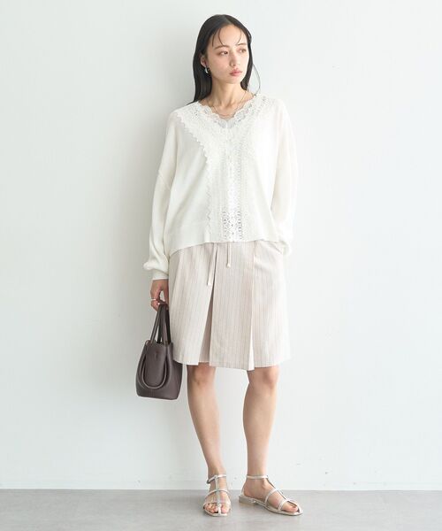 earth music&ecology(アースミュージックアンドエコロジー)の「【接触冷感/UVカット】レーストリムシアーニットカーディガン(カーディガン/ボレロ・レディース・ブラック/アイボリー/ブラウン・FREE)」の13枚目の写真