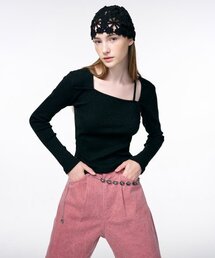 Square Neck Slit T-Shirt Black