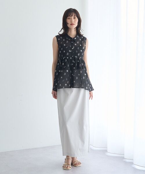 YECCA VECCA(イェッカヴェッカ)の「シアージャガードペプラムブラウス(シャツ/ブラウス・レディース・アイボリー/ブラック・FREE)」の5枚目の写真