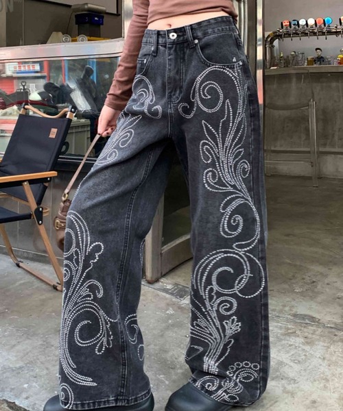 Sibra（シブラ）の「ラインストーンデザインワイドデニムパンツ（デニムパンツ・レディース・グレー・L/M/S）」の16枚目の写真