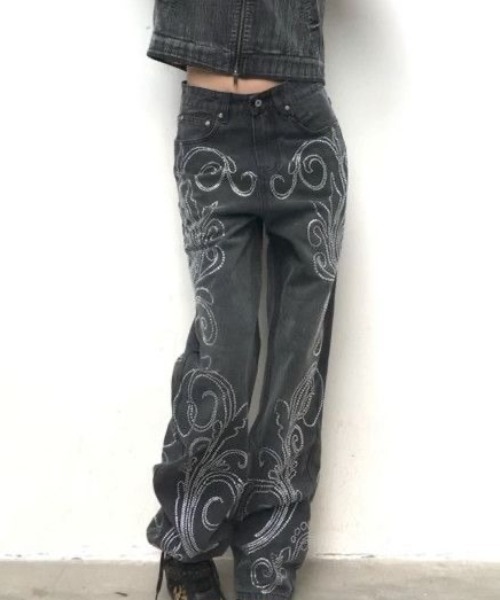 Sibra（シブラ）の「ラインストーンデザインワイドデニムパンツ（デニムパンツ・レディース・グレー・L/M/S）」の3枚目の写真