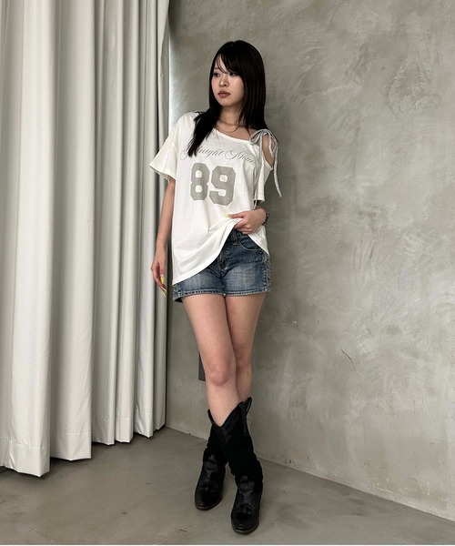 sedacle girl(セダクルガール)の「オフショルナンバリングT(Tシャツ/カットソー・レディース・オフホワイト・FREE)」の8枚目の写真
