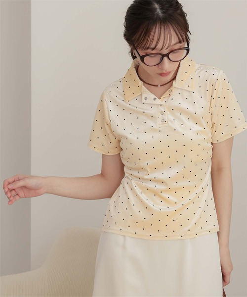 miette(ミエット)の「ポロ襟ドットベロアトップス(Tシャツ/カットソー・レディース・チャコール/ホワイト系その他/ブラウン・S/L/M)」の4枚目の写真