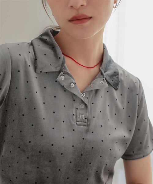 miette(ミエット)の「ポロ襟ドットベロアトップス(Tシャツ/カットソー・レディース・チャコール/ホワイト系その他/ブラウン・S/L/M)」の15枚目の写真