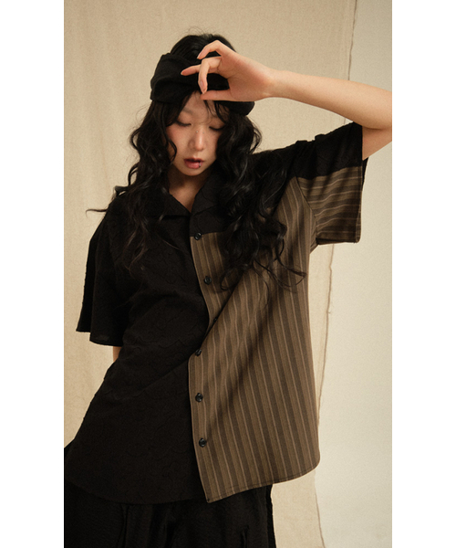 RECULER(ルキュレ)の「Ethnic Coloring Open Collar Shirts Black (Ver. 26ss)(シャツ/ブラウス・レディース・その他・SMALL/LARGE)」の3枚目の写真