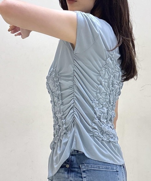 MOUSSY(マウジー)の「RANDOM SHIRRING トップス(Tシャツ/カットソー・レディース・ライトブルー/ブラウン/ブラック/オフホワイト・FREE)」の17枚目の写真