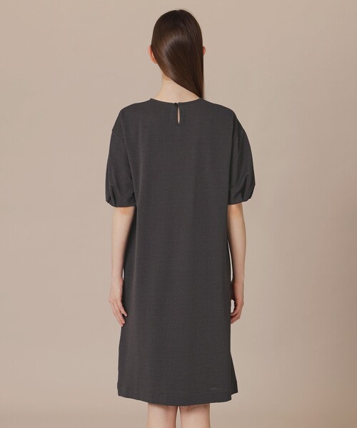 MACKINTOSH LONDON（マッキントッシュ ロンドン）の「【WEB・一部店舗限定】サッカーストレッチワンピース（ワンピース・レディース・ネイビー/チャコールグレー・38）」の10枚目の写真