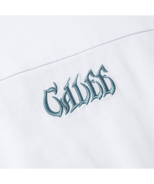 CALEE(キャリー)の「×SHELTECH LOGO FOOT BALL TEE <A TYPE>(Tシャツ/カットソー・メンズ・ホワイト・MEDIUM/LARGE/X-LARGE)」の3枚目の写真