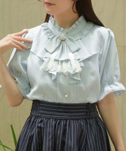 axes femme(アクシーズファム)の「リボンジャボ付ブラウス(シャツ/ブラウス・レディース・ホワイト/ピンク/サックスブルー・LARGE/MEDIUM)」の4枚目の写真