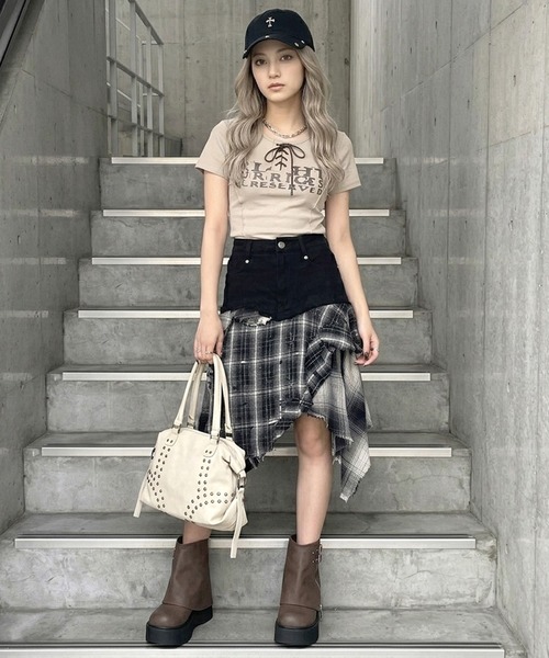 non-hedge(ノンヘッジ)の「チェックデニム切替イレギュラーヘムスカート(スカート・レディース・ブラック・S/M)」の21枚目の写真