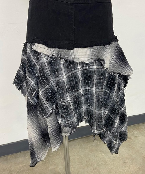 non-hedge(ノンヘッジ)の「チェックデニム切替イレギュラーヘムスカート(スカート・レディース・ブラック・S/M)」の8枚目の写真