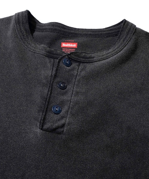 Healthknit(ヘルスニット)の「【Healthknit】Henlyneck L/S (Sulfur dye) / 硫化染め ヘンリーネック ロングスリーブTシャツ(Tシャツ/カットソー・メンズ・ブラック/グレー・LARGE/X-LARGE/SMALL/MEDIUM)」の7枚目の写真