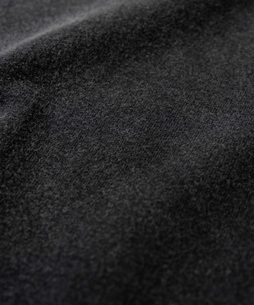Healthknit(ヘルスニット)の「【Healthknit】Henlyneck L/S (Sulfur dye) / 硫化染め ヘンリーネック ロングスリーブTシャツ(Tシャツ/カットソー・メンズ・ブラック/グレー・LARGE/X-LARGE/SMALL/MEDIUM)」の10枚目の写真