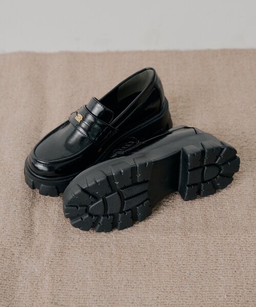 Chico(チコ)の「厚底プレートローファー(その他シューズ・レディース・ベージュ/ブラック・SMALL/MEDIUM/LARGE)」の9枚目の写真