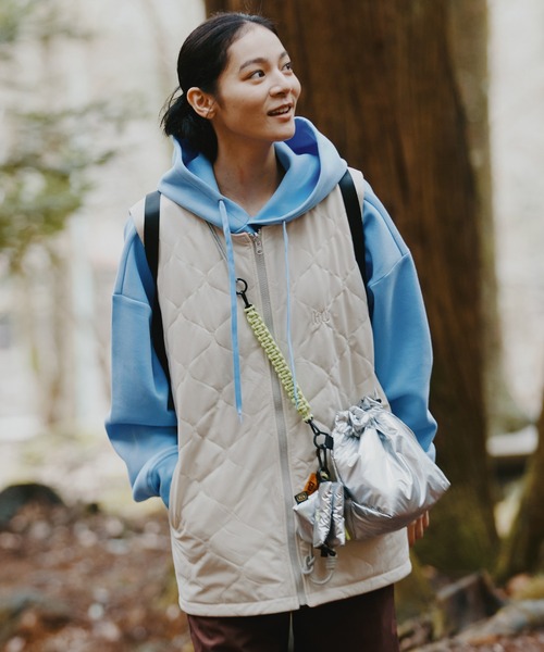 KiU(キウ)の「キウ 2WAYリバーシブルフリースベスト(その他アウター・レディース・ブラック/ホワイト系その他/ブラウン系その他・MEDIUM/LARGE/X-LARGE)」の8枚目の写真