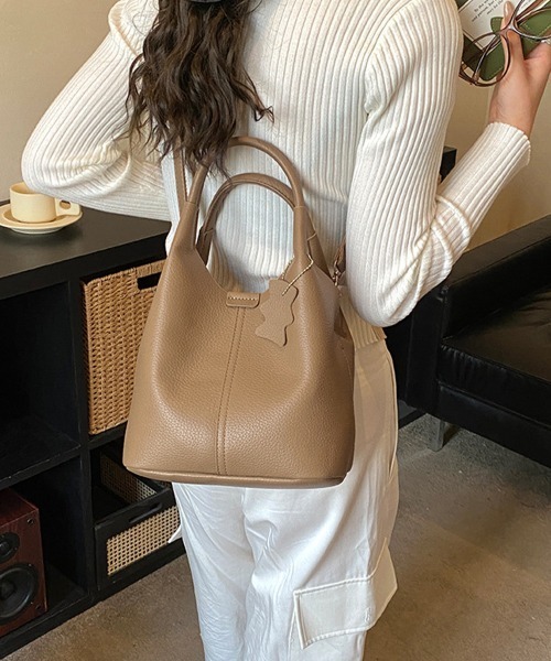 Miniministore(ミニミニストア)の「バケツバッグチャーム付きショルダーバッグ(ショルダーバッグ・レディース・ベージュ/ブラック/ブラウン/アイボリー・FREE)」の21枚目の写真