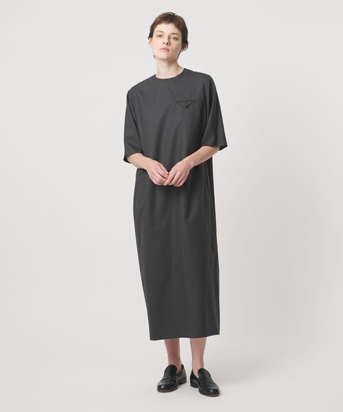 LOEFF（ロエフ）の「＜LOEFF＞ボックス ショートスリーブ ワンピース（ワンピース・レディース・ブラック/ダークグレー・1/0）」の3枚目の写真