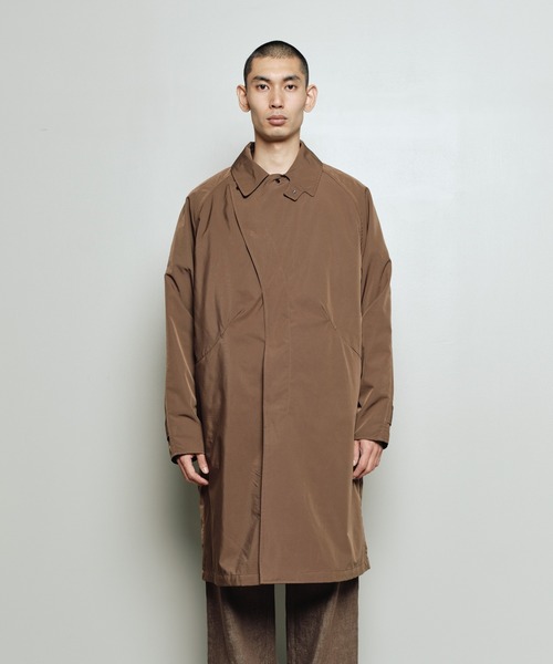 TAION(タイオン)の「bal / TAION RAGLAN OVERCOAT WITH DETACHABLE DOWN VEST(チェスターコート・メンズ・ブラック/カーキ/ブラウン・3/2/1)」の12枚目の写真