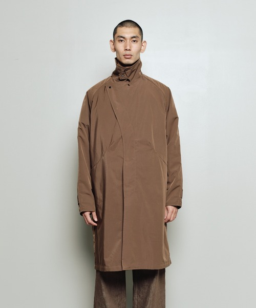 TAION(タイオン)の「bal / TAION RAGLAN OVERCOAT WITH DETACHABLE DOWN VEST(チェスターコート・メンズ・ブラック/カーキ/ブラウン・3/2/1)」の15枚目の写真