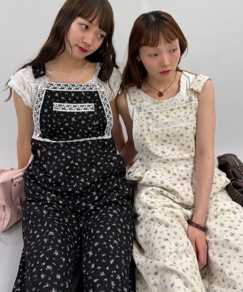 w closet(ダブルクローゼット)の「レースサロペット(その他パンツ・レディース・ブラック/オフホワイト/ブルー・FREE)」の9枚目の写真