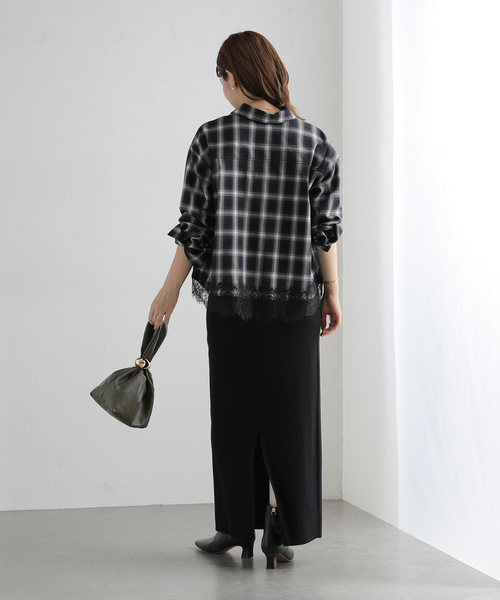 La TOTALITE(ラトータリテ)の「【洗える】レーストリミングシャツ(シャツ/ブラウス・レディース・ベージュ/ブラック/ホワイト・FREE)」の6枚目の写真