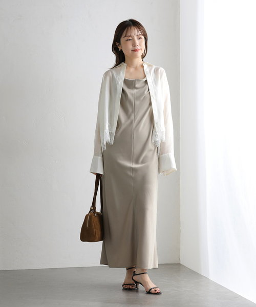 La TOTALITE(ラトータリテ)の「【洗える】レーストリミングシャツ(シャツ/ブラウス・レディース・ベージュ/ブラック/ホワイト・FREE)」の10枚目の写真