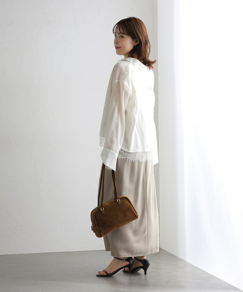 La TOTALITE(ラトータリテ)の「【洗える】レーストリミングシャツ(シャツ/ブラウス・レディース・ベージュ/ブラック/ホワイト・FREE)」の12枚目の写真