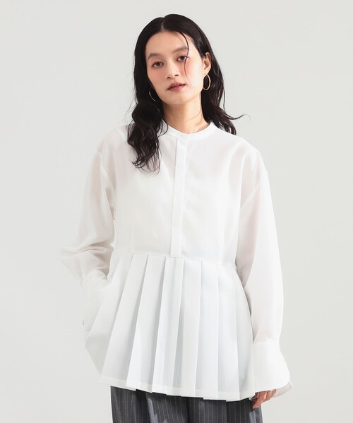 Demi-Luxe BEAMS(デミルクス ビームス)の「プレシャス プリーツ ブラウス(シャツ/ブラウス・レディース・ネイビー/ホワイト・36/38)」の1枚目の写真