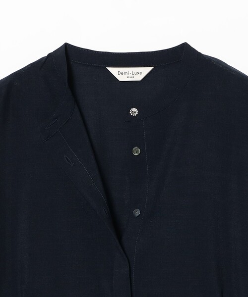 Demi-Luxe BEAMS(デミルクス ビームス)の「プレシャス プリーツ ブラウス(シャツ/ブラウス・レディース・ネイビー/ホワイト・36/38)」の15枚目の写真