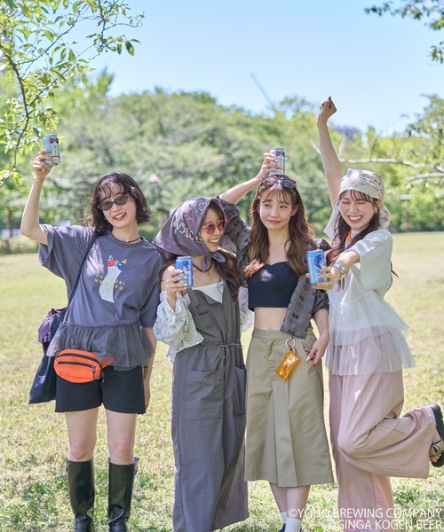 earth music&ecology(アースミュージックアンドエコロジー)の「emae×銀河高原ビール フリルTee(Tシャツ/カットソー・レディース・オフホワイト・FREE)」の12枚目の写真