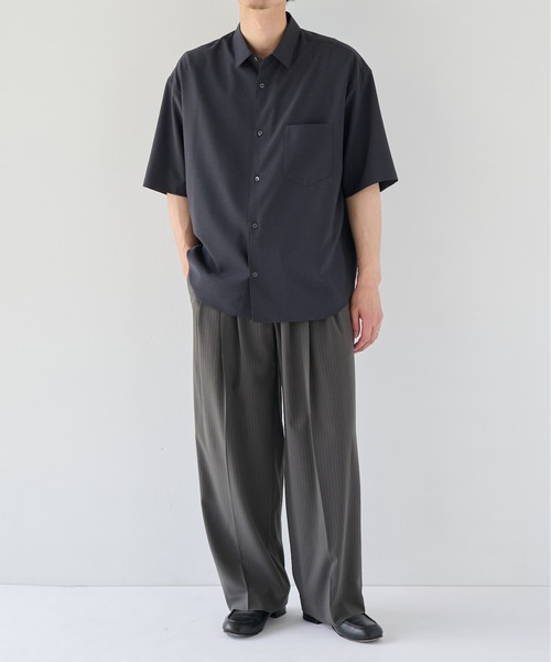 PUBLIC TOKYO(パブリックトウキョウ)の「TRIXIONストライプワイドスラックス /ウォッシャブル/夏服/タック/防シワ(スラックス・メンズ・ブラック/ベージュ/ダークグレー・1/2)」の19枚目の写真