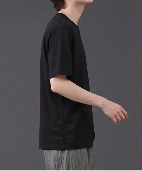 revertical(リバーティカル)の「【接触冷感】クールタッチ リラックスフィット クルーネック半袖Tシャツ(Tシャツ/カットソー・メンズ・チャコール/ホワイト/ブラック・MEDIUM/LARGE)」の16枚目の写真