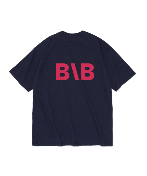 BLACK BRIAR(ブラックブライアー)の「BBアイデンティティシンボルロゴTシャツ(ネイビー)(Tシャツ/カットソー・レディース・その他・LARGE/MEDIUM/SMALL/2XL/X-LARGE)」の2枚目の写真