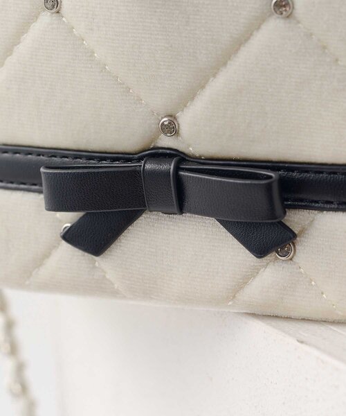 Belle Charme(ベルシャルム)の「【Belle Charme】Velour Quilted Ribbon Vanity(ショルダーバッグ・レディース・ピンク/オフホワイト/ブラック・FREE)」の13枚目の写真