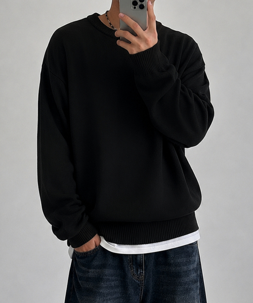 GCLIP（ジクリップ）の「ラウンドネック オーバーサイズ ニットTシャツ_2色（ニット/セーター・メンズ・ブラック/チャコール・1/2/3）」の3枚目の写真