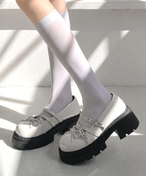 Shoes in Closet(シューズインクローゼット)の「【予約開始】+7.0cm 厚底 リボン 細ベルト メリージェーン パンプス 496(ドレスシューズ・レディース・ホワイト/ブラック・LL/L/M/S)」の1枚目の写真