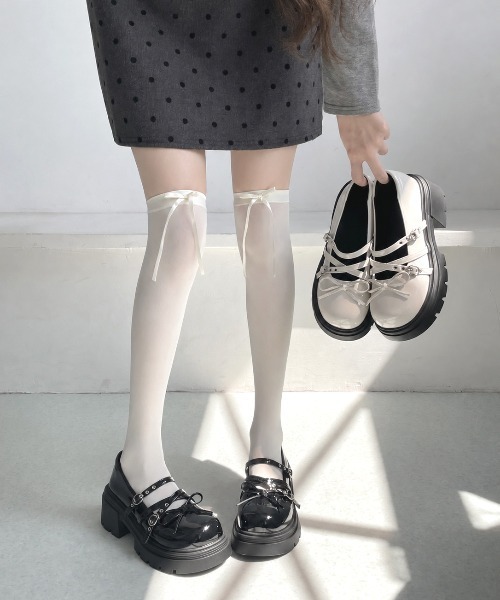 Shoes in Closet(シューズインクローゼット)の「【予約開始】+7.0cm 厚底 リボン 細ベルト メリージェーン パンプス 496(ドレスシューズ・レディース・ホワイト/ブラック・LL/L/M/S)」の17枚目の写真